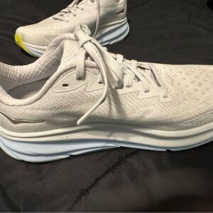 Hoka Clifton 9 "Nimbus Cloud/Ice Water" Women's Running Shoe size 8